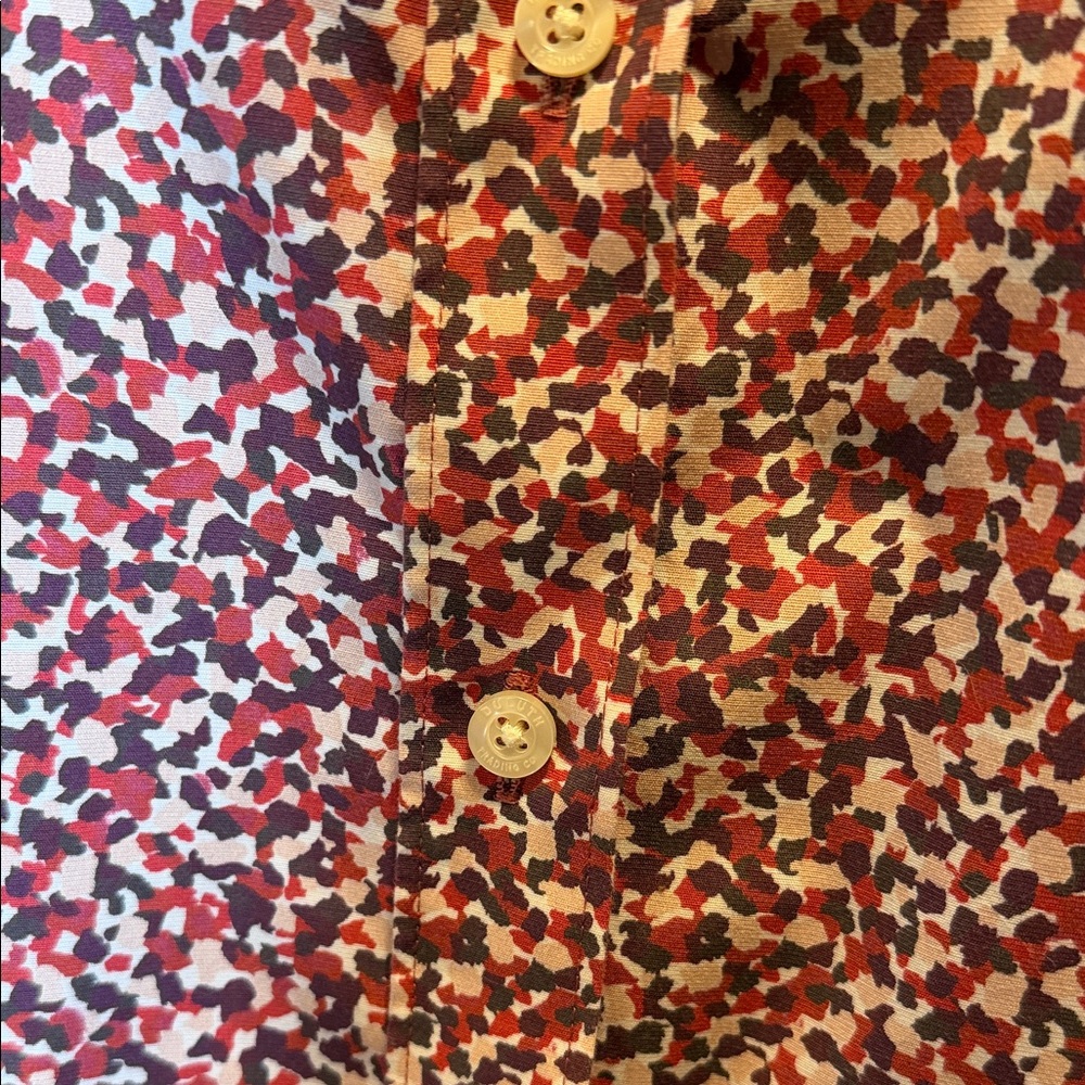 Duluth Trading Co Red and White Patterned Button Down Shirt - Picture 5 of 12